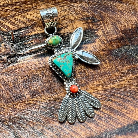 Hummingbird Turquoise & Spiny Oyster Pendant – Sterling Silver - Picture 3 of 13